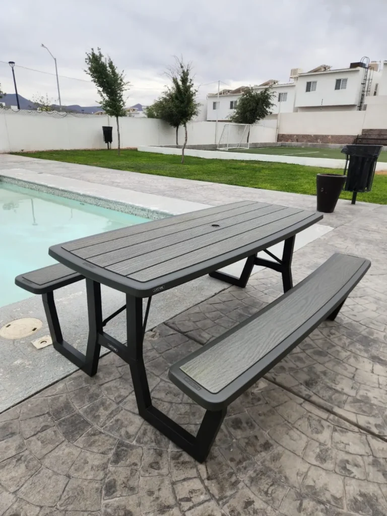Equipamiento de Mesas Plegables